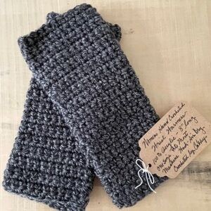 Handmade Fingerless Gloves Dark Gray OSFM Crochet Knit Extra Soft Women’s